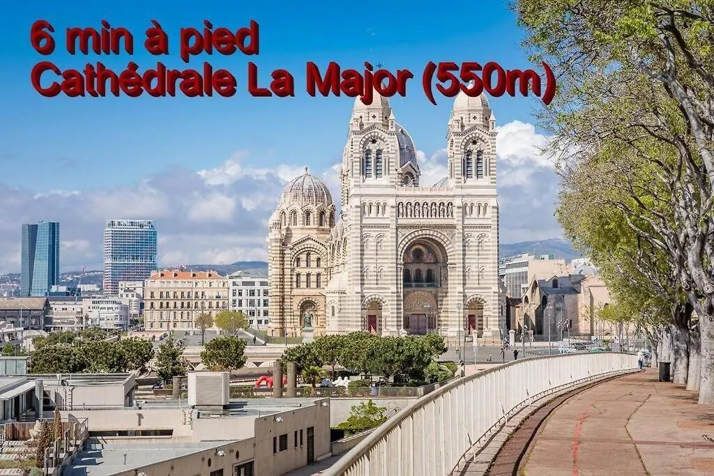 Daire Appartement 5*, Climatise, Avec Terrasse Au Quartier Le Panier Marsilya
