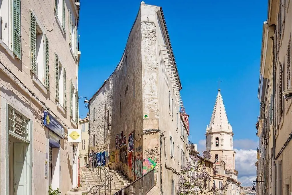 Daire Appartement 5*, Climatise, Avec Terrasse Au Quartier Le Panier Marsilya